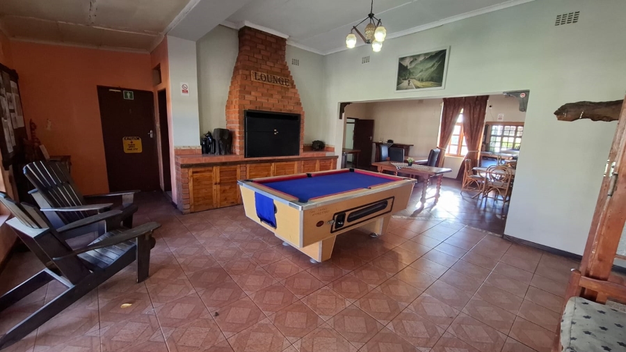 8 Bedroom Property for Sale in Memel Free State